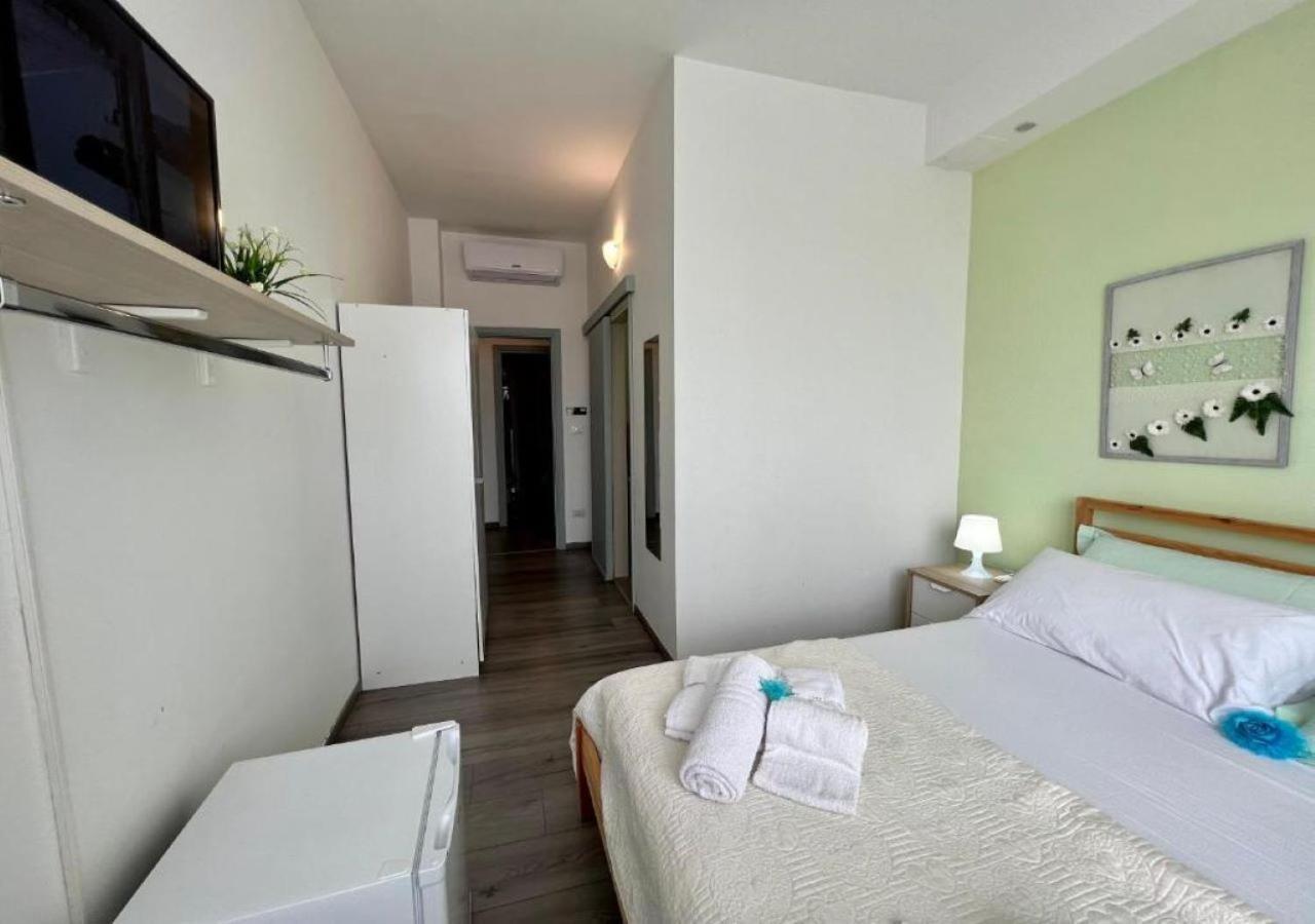 B & B Cavalieri Di Rodi Gallipolli Exteriör bild